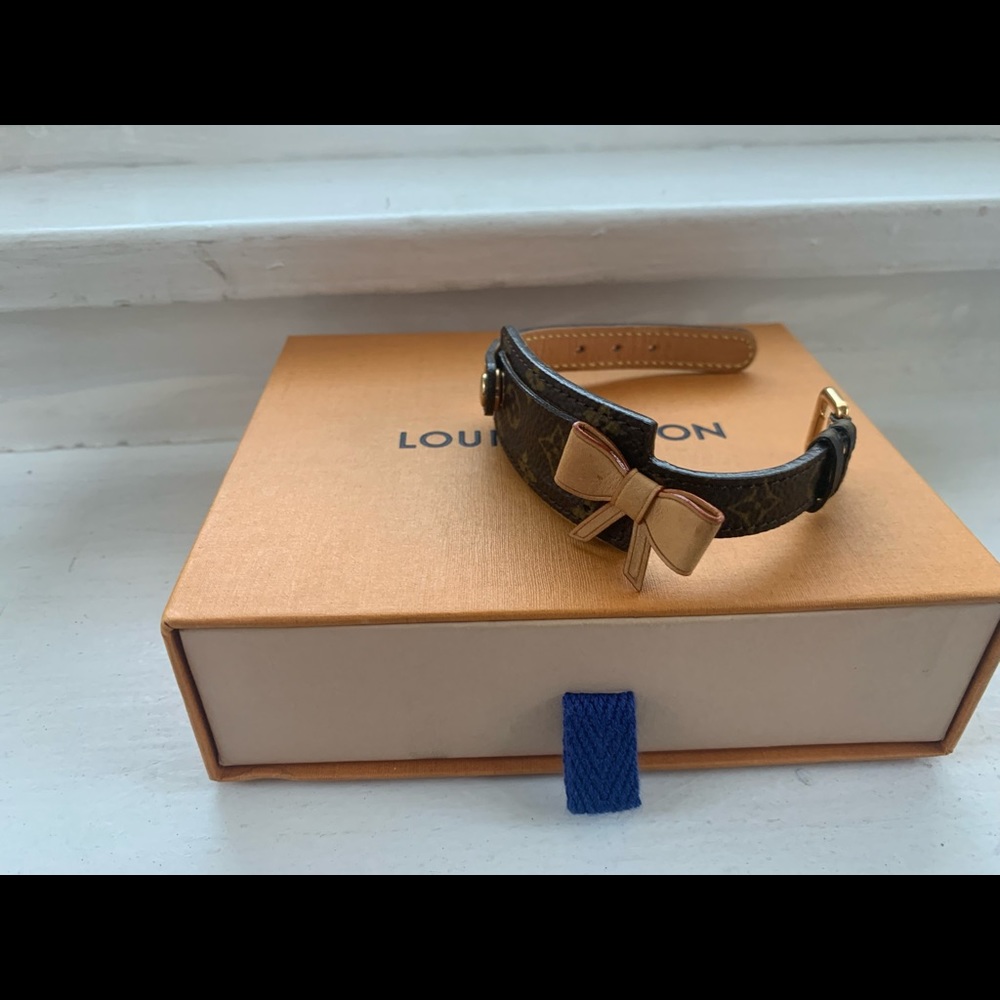 Louis Vuitton Wish Bracelet